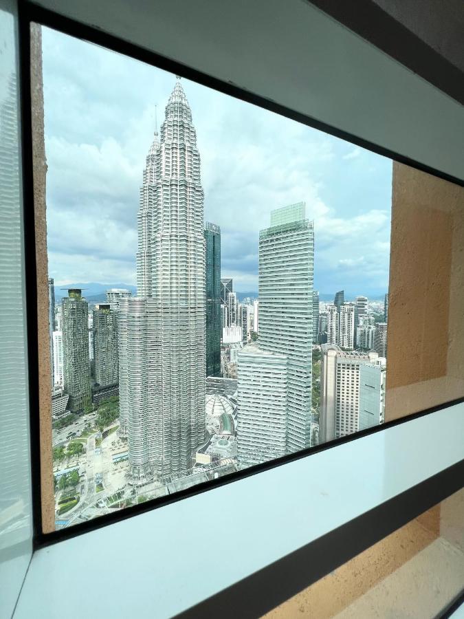 Sky Suites Klcc By Pnut Kuala Lumpur Bagian luar foto