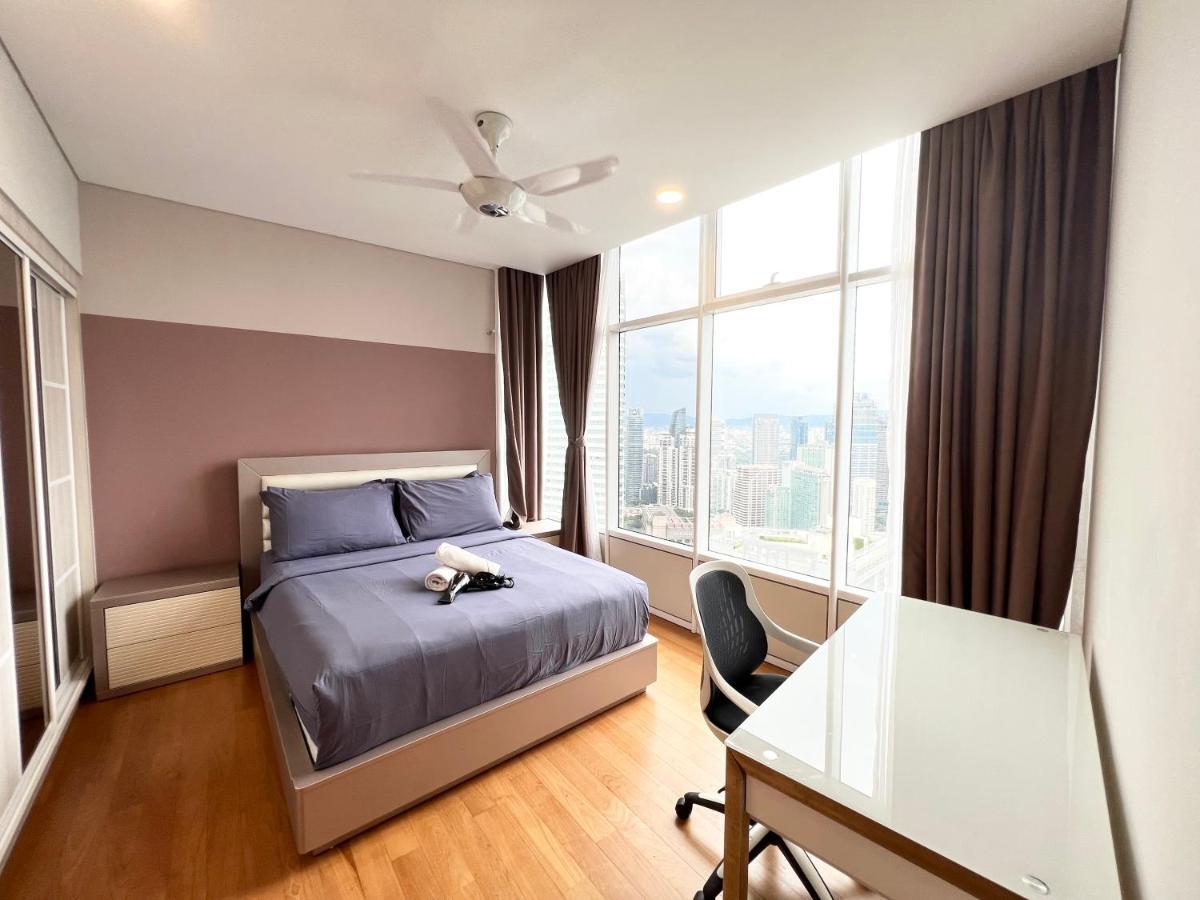 Sky Suites Klcc By Pnut Kuala Lumpur Bagian luar foto