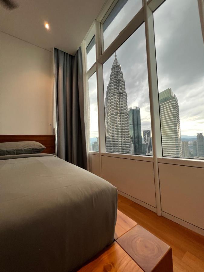 Sky Suites Klcc By Pnut Kuala Lumpur Bagian luar foto